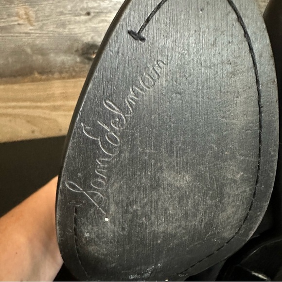 Sam Edelman Petty Leather Zippered Low Heel Ankle Bootie Black Size 7.5 M - Picture 12 of 13